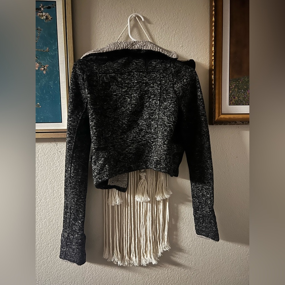 Warm jacket - Picture 3 of 3